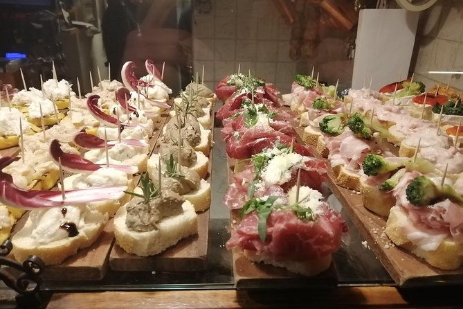 2.5 Hour Street Food Tour of Venice - How the Tastings Work: Cicchetti Stops, Options, and the Gelato Finale