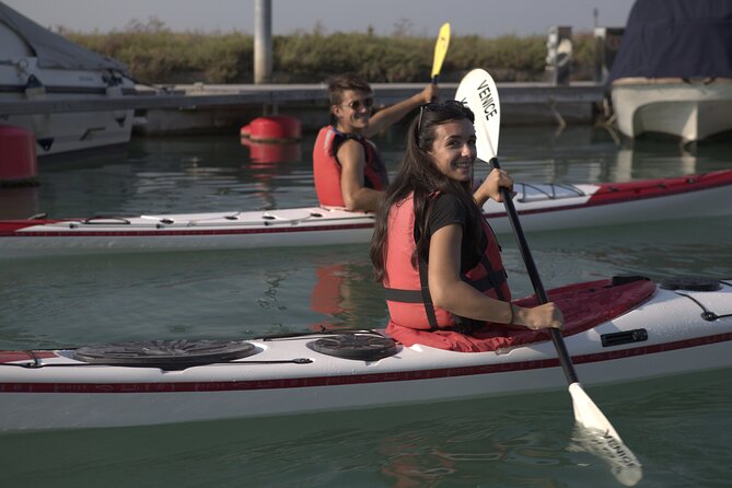 2 Hour Night Kayak Tour in Venice, premium experience with sunset - Sustainability on the water: why it’s not just a marketing line