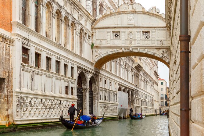 9-Day Private Tour of Venice, Florence and Rome - The high-speed train to Florence: less travel friction, more room to enjoy