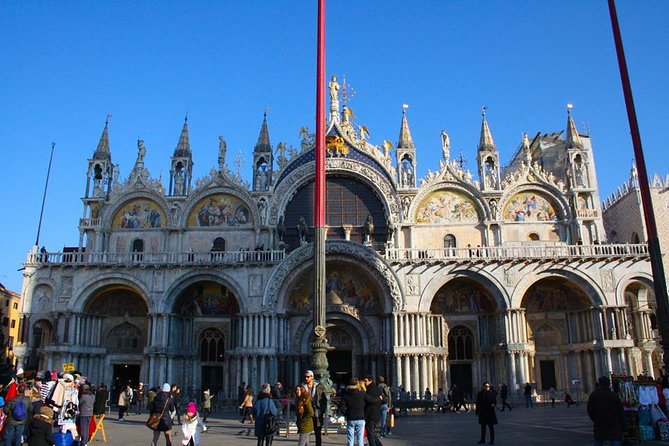 Accessible Venice Tour With Wheelchair Including Doge Palace & St Mark Basilica - Doge’s Palace: lift access, big rooms, and the art’s story