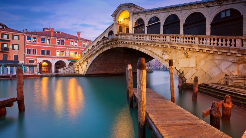 Best of Venice: Private Walking Tour with a Local - Alleys, palaces, and canal views at walking speed