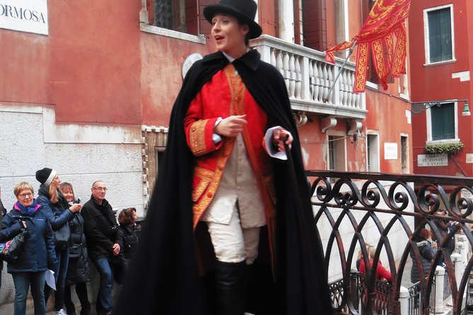 Carnival & Casanova Secrets, Theatrical Walking Show - Starting Point at Calle Larga de l’Ascension: Where the Show Begins