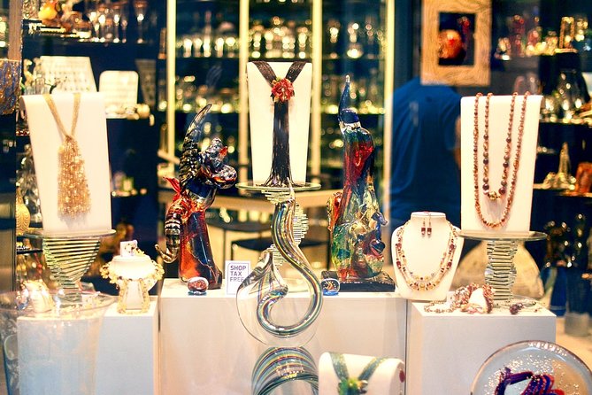 Creative Venice: Artisan Excellence and Craftsmen Workshops - Rialto shoe shop: recycling as a Venetian skill