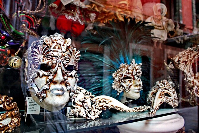 Creative Venice: Artisan Excellence and Craftsmen Workshops - Campo Santo Stefano and papermaking: marbling that copies lagoon light