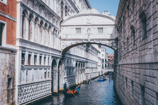 Discover Venice’s most Photogenic Spots with a Local - Palazzo Contarini del Bovolo and the Scala del Bòvolo stair