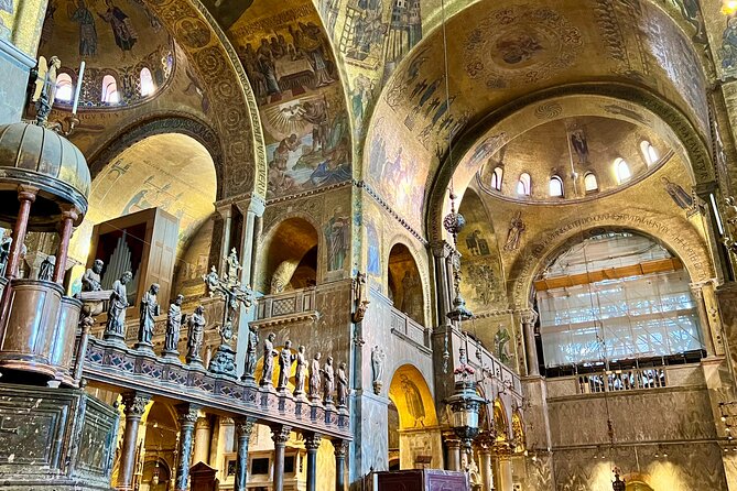 Doge Palace and Saint Mark's Basilica Guided Tour Fast Entry - Key Points at a Glance