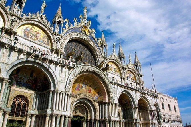 Doge's Palace & St. Mark's Basilica Tour - Meeting at San Marco: Where You Start Matters in a Busy Square