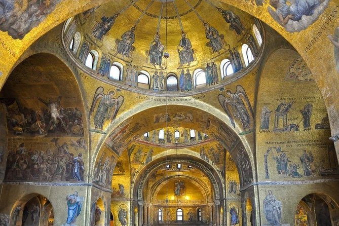 Doge's Palace & St. Mark's Basilica Tour - Doge’s Palace in Venetian Gothic: Power, Politics, and a Lot of Control