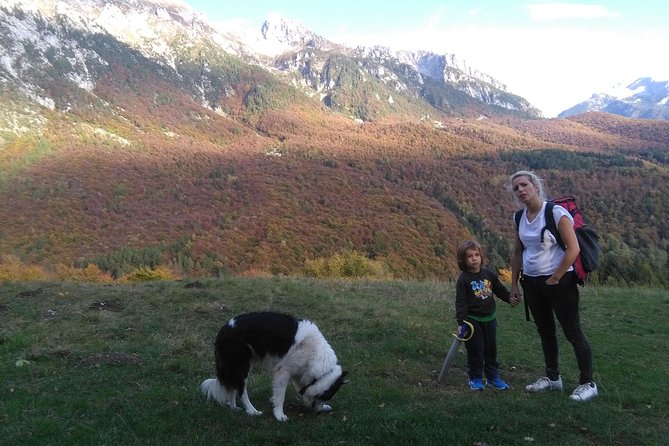 Dolomites Hiking tour - Morning Extras That Add Up: Breakfast Stop and Hiking Sticks