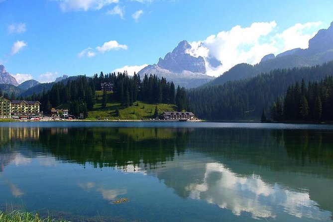 Dolomites Private Tour from Venice - Stop 1: Lago di Misurina and the payoff of early timing