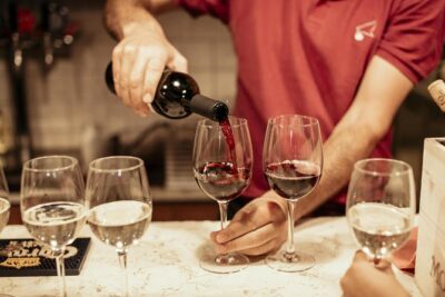 Drinks & Bites in Venice Private Tour - Private guide logistics that actually affect your evening