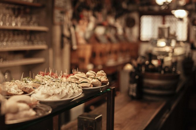 Drinks & Bites in Venice Private Tour - Chiesa di San Lio: a quieter pause from the nightlife