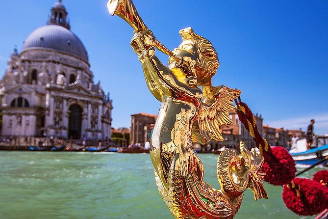Enchanting Venice: Private Gondola Experience - Where You Meet at Traghetto Santa Maria del Giglio