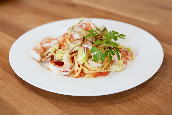 Exclusive cooking experience with a Venetian Chef: cichetti cooking class - Lunch Included: Eating What You Just Made