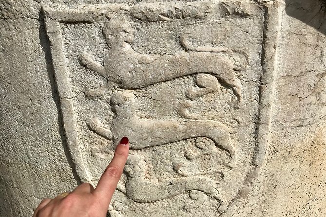 Exclusive Private Venice Jewish Ghetto Tour - Ghetto Ebraico: oppression, Stolpersteine, and Holocaust reminders