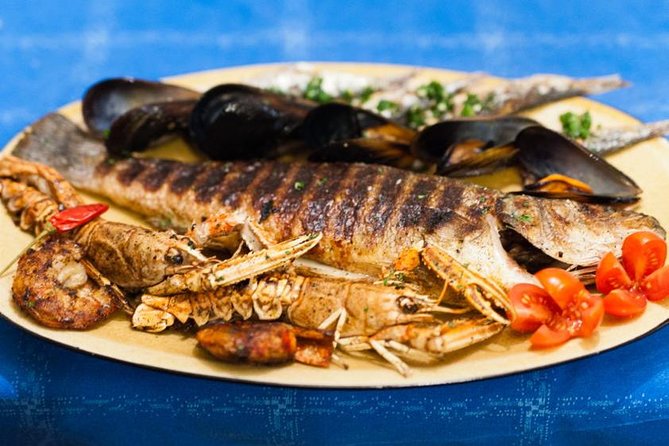 Experience A Traditional Sailor’s Supper In The Venetian Lagoon - Meeting at Campiello Santa Maria Formosa, then straight to dinner