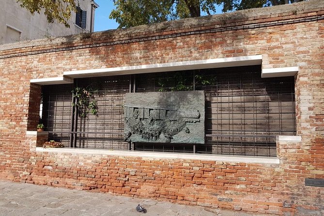 Friendinvenice Cannaregio &Jewish Heritage- private tour - Who should book this Jewish Heritage tour?