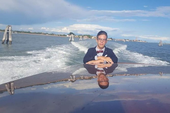 FriendInVenice Murano Burano Torcello Private Tour By Luxury Boat - Private water taxi logistics that actually save your day