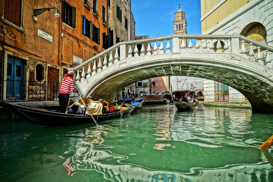 From Lake Garda: Venice City and Lagoon Guided Tour - Logistics that can make or break your day