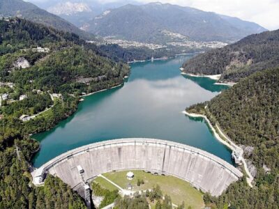 From Venice: Lakes of the Dolomites Tour - Getting Picked Up in Venice: Simple Start, Real Time Saver