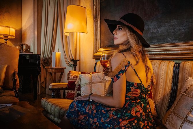 Gondola Ride and Aperitif in a Venetian Palace - Timing, pickup, and how to keep it stress-free in Venice
