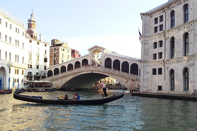 Grand Canal boat tour and Murano glass experience with Hotel pick up - Key things you should know before you go