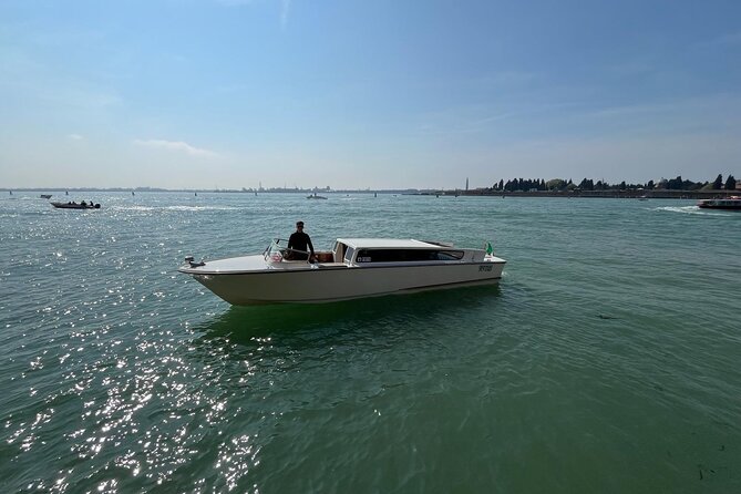 Grand Canal, Murano Glass Factory + glass blowing experience! - The showroom time: beautiful glass, real-world sales pressure