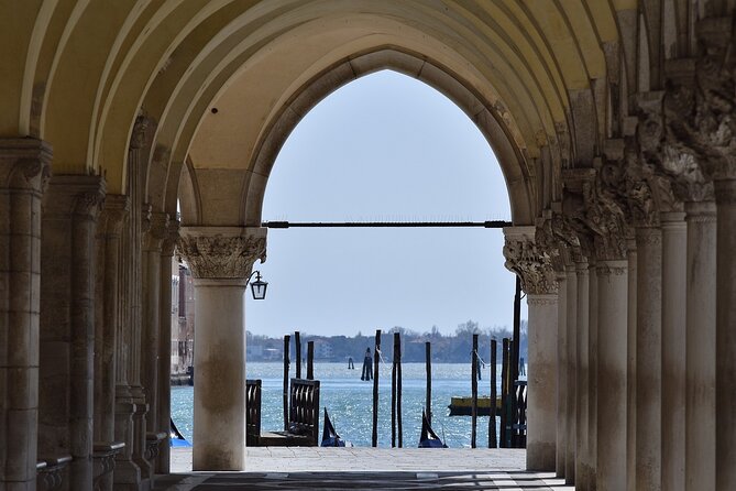 Guided Tour of St. Mark Basilica with Terrace and Museum Access - San Marco Treasury Collection: Museum Time That Complements the Church