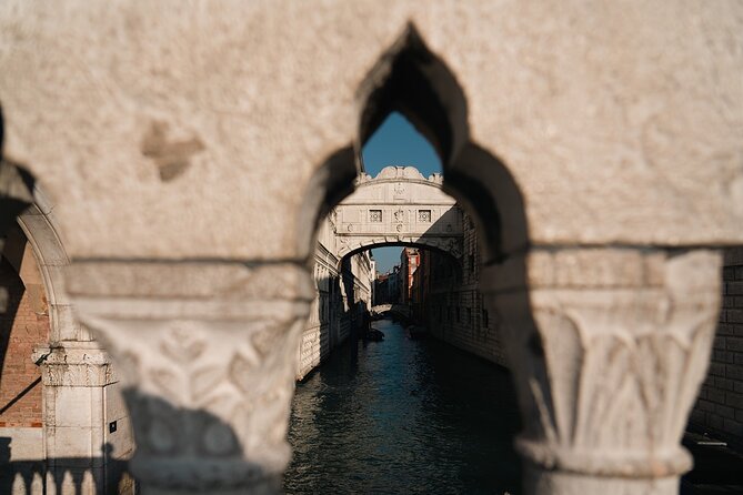 Hidden Venice Photo Tour with your phone! - What Makes the Guidance Feel Personal (and Why That Matters)