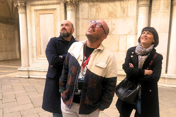 Immersive Beauty: A Tailored Private Tour of the Doge's Palace - Atrio Quadrato: the square atrium where daily life echoed
