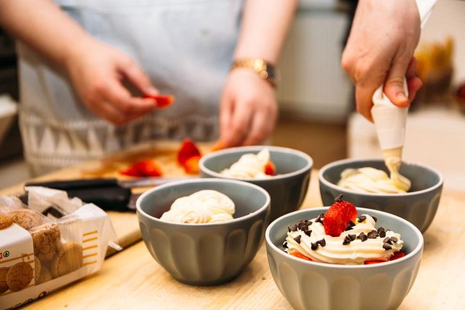 Local Venetian Cooking Class - Focaccia, sauces, and Rialto-market ingredients on your table
