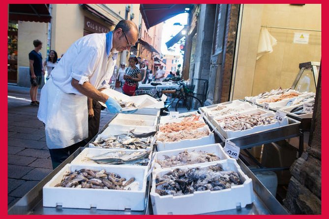 Market Tour and Dining at a Local's Home in Venice - Who this Venice market-and-home dining experience is best for