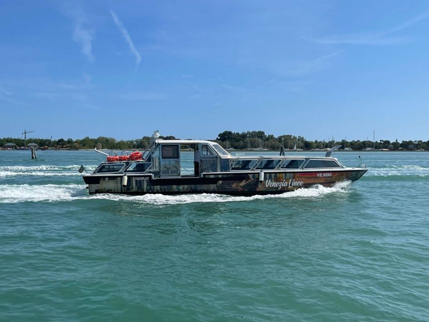 Mini Cruise from Ple Roma to St Mark's areas with guide - Where You Start: Saint Lucia Station, Plus a KFC Marker