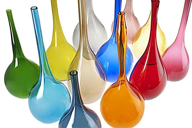 Molten glass magic - Glassblowing class - PRIVATE - The showroom stop and the certificate finish