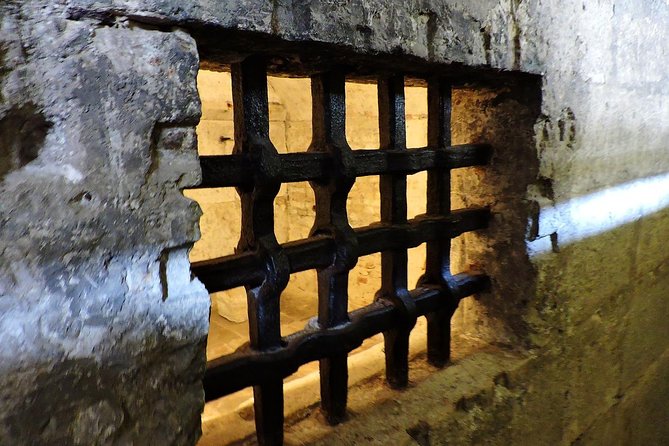 Morning Venice Walking Tour plus Doge's Palace Guided Visit - Bridge of Sighs: the guided crossing you’ll remember