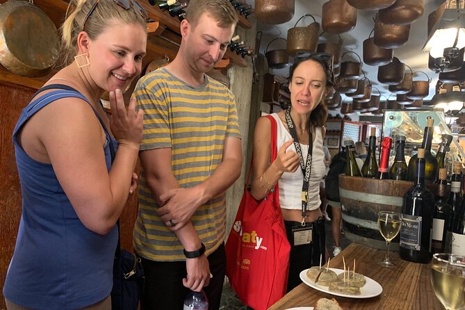 Old Taverns and Rialto Market Food Adventure (come hungry!) - Key highlights to know before you go