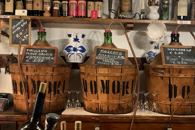 Old Taverns and Rialto Market Food Adventure (come hungry!) - Mercati di Rialto: your fast track to Venetian ingredients