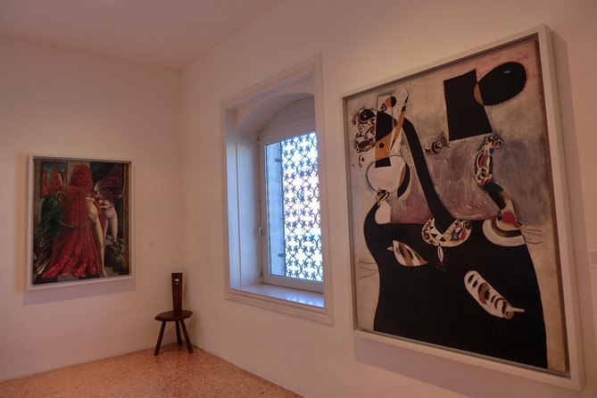 Peggy Guggenheim collection Venice private tour - The 2-hour route: from permanent collection to sculpture garden
