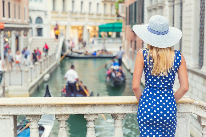 Photographer, Professional Photo shoot - Venice - The photos: what 20–50 final images really means for you