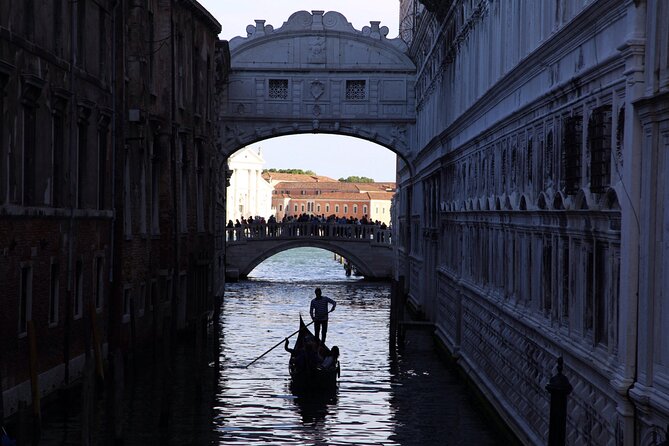 Photography workshop in the magical Venice (3h) - What’s included, what you bring, and why it matters