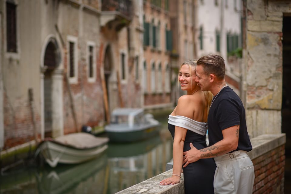 Photoshoot in Venice: Your Story, Our Lens - Book Now! - Key points that make this Venice session worth your time
