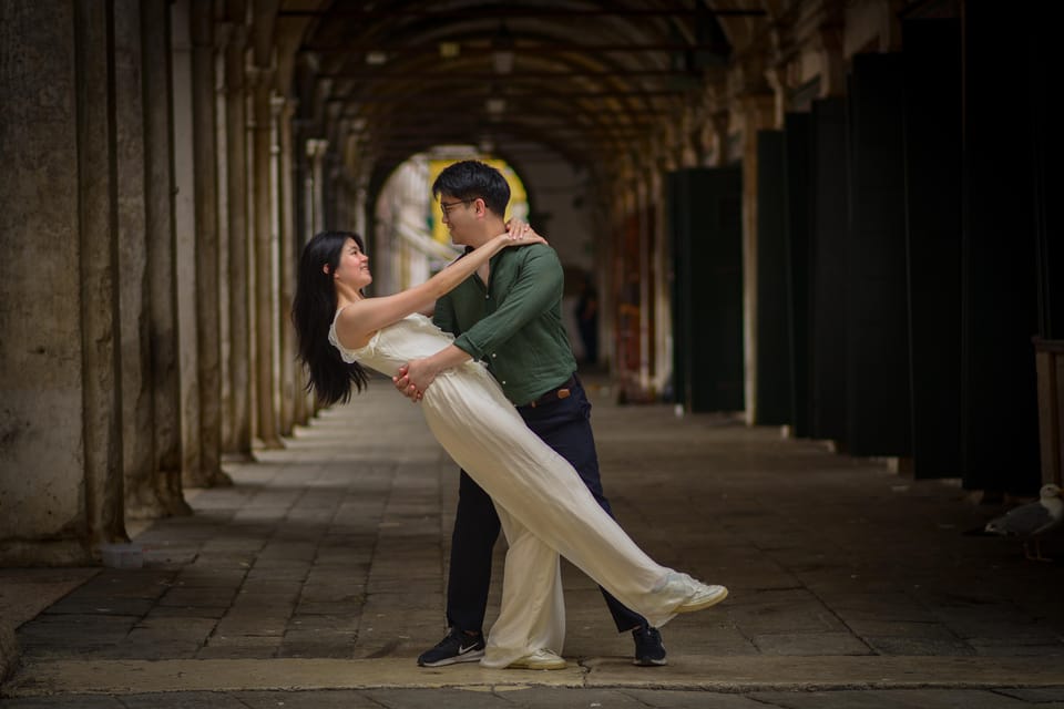Photoshoot in Venice: Your Story, Our Lens - Book Now! - San Marco Square: a classic backdrop with real photo logic
