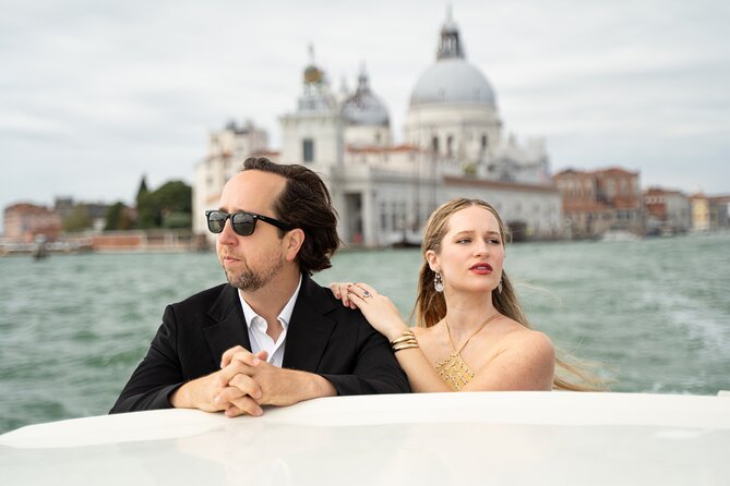 Premium Photoshoots in Venice - Why a Venice Photoshoot Works Better Than Selfies by Rialto