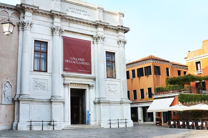 Private 2-hour Walking Tour of Accademia Gallery in Venice with private guide - What you get from your guide (and what to double-check)