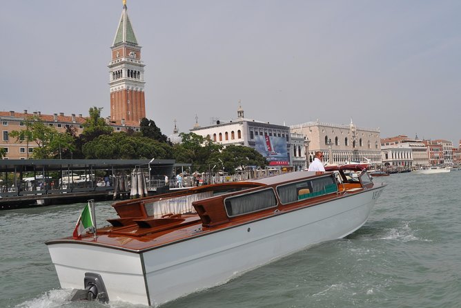 Private Arrival Transfer: Treviso Airport to Venice Hotels - Meet and Greet vs Full Service: Pick Your Comfort Level