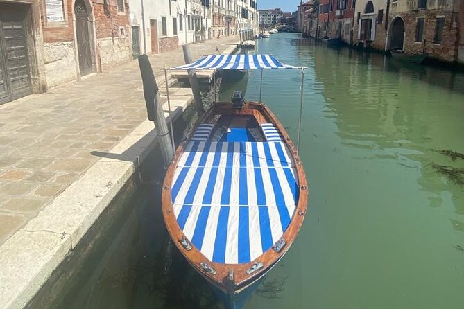 Private boat tour to the islands of Venice - The private boat ride: comfort, pace, and how the day stays easy