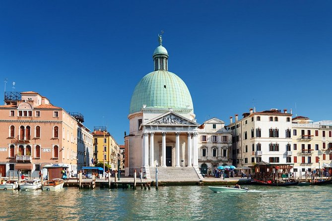 Private Departure Transfer: Venice Hotels to Venice Train or Bus Station - Timing, reconfirmation, and avoiding last-minute surprises