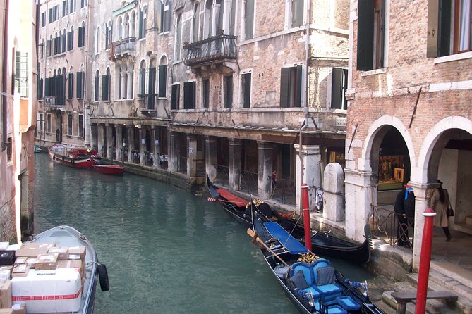 Private Full Day Tour from Milan to Venice with local tour guide and fast train - Doge’s Palace: A big stop that needs a plan for tickets