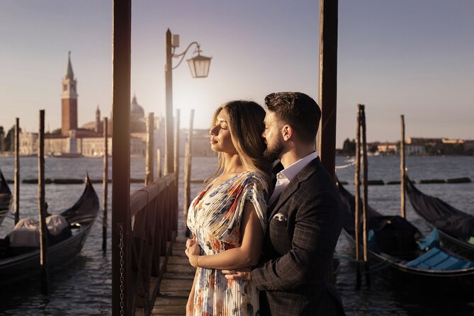 Private Gondola Ride and Photoshoot - Getting the Photos You Actually Want: Editing and Delivery That Saves Your Trip