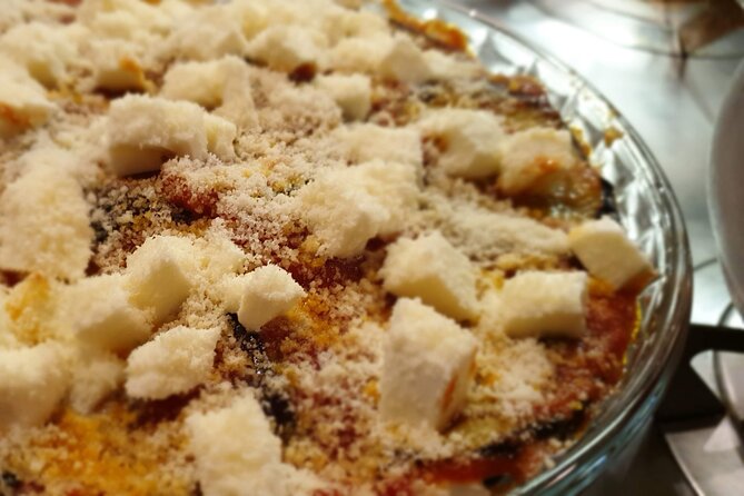 Private Market and Cooking Class with a Real Venetian - Lunch, Wine, and Homemade Limoncello With Your Food